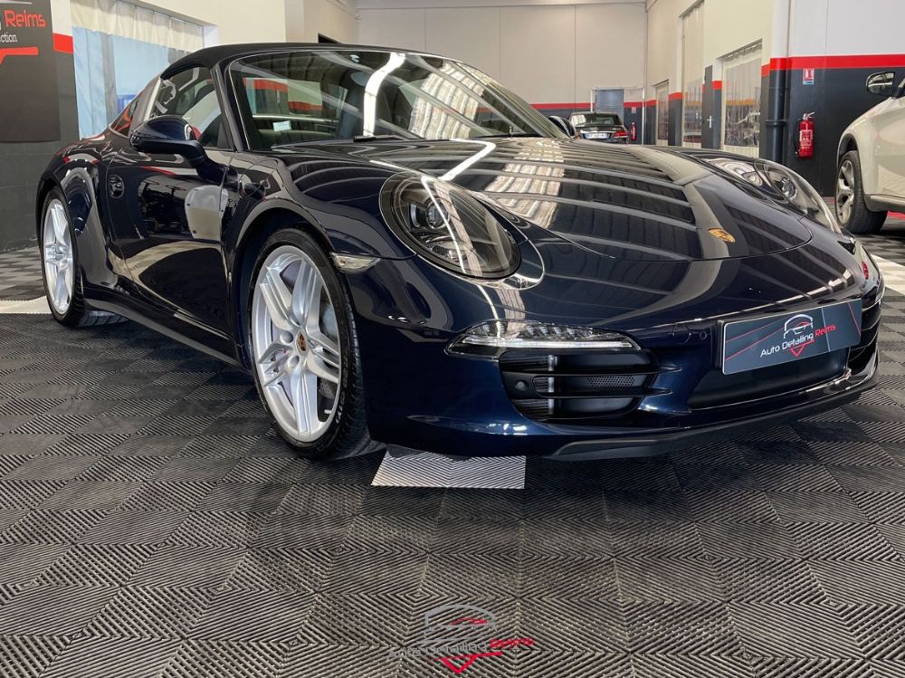 Traitement céramique Gtechniq sur Porsche 911 Targa 4S et traitement hydrophobe de sa capote