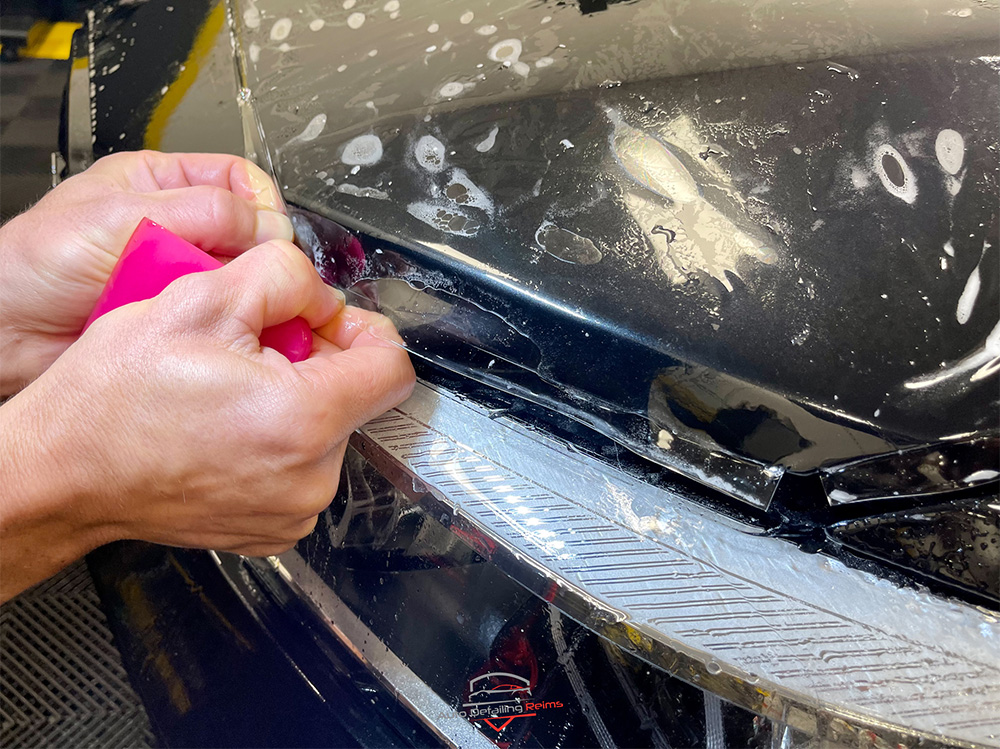 Detailing et film protection carrosserie XPEL sur BMW M2 Compétition