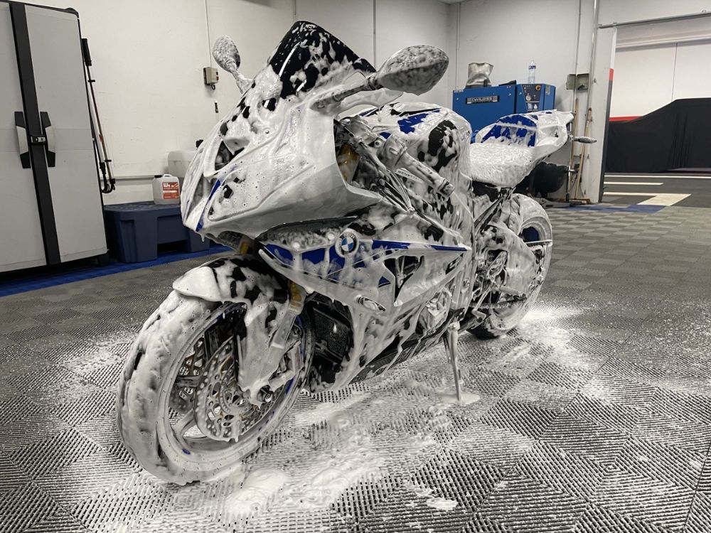 Detailing Moto : comment bien nettoyer et entretenir sa moto ?