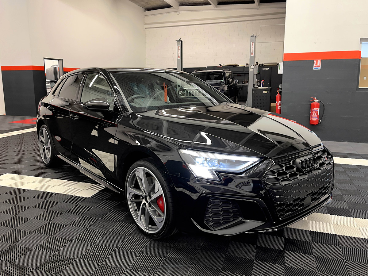 Traitement céramique et film de protection carrosserie sur Audi S3 Sportback