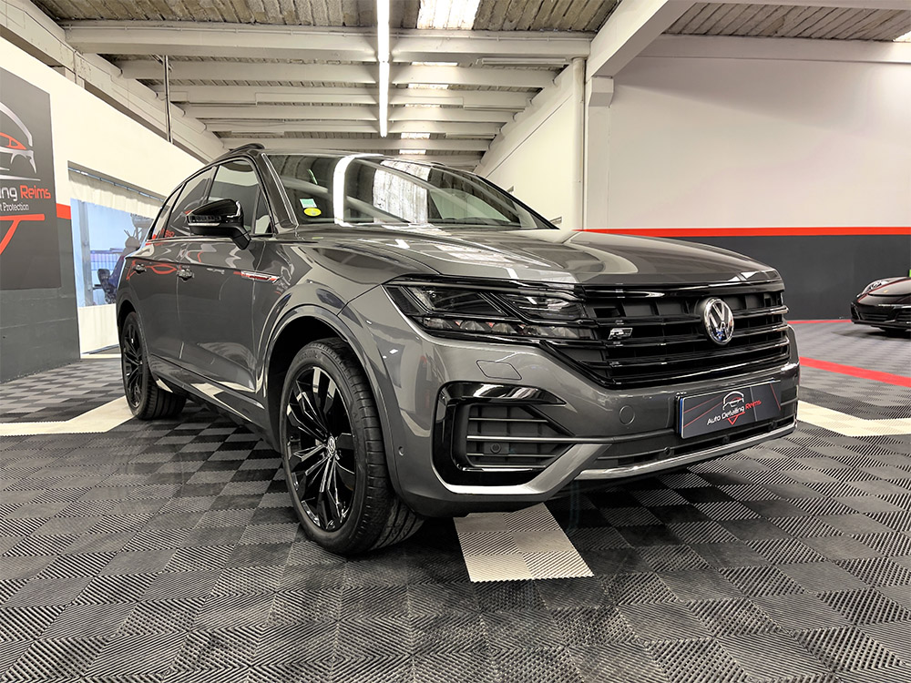 Film protection carrosserie et revêtement céramique sur Volkswagen Touareg R-Line