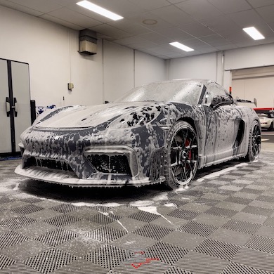 PPF Xpel intérieur et extérieur sur Porsche 718 Cayman GT4 RS