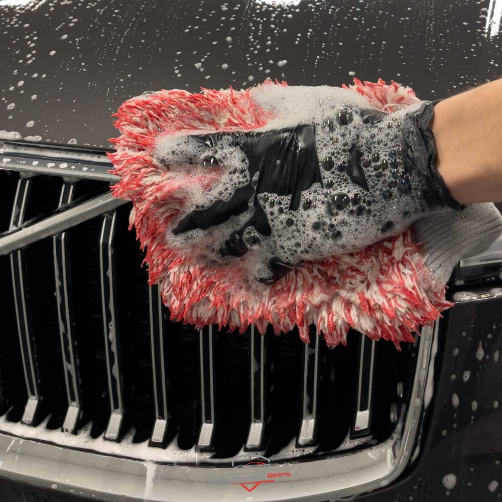 Comment nettoyer l'écran tactile d'un véhicule ? - Wash