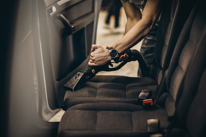 Grand nettoyage de rentrée : une voiture comme neuve au retour de vacances