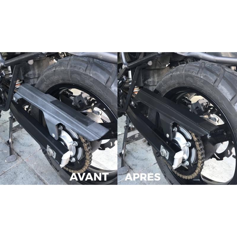 Avant/après rénovateur Owatrol Polytrol sur les plastiques blanchis d'une moto
